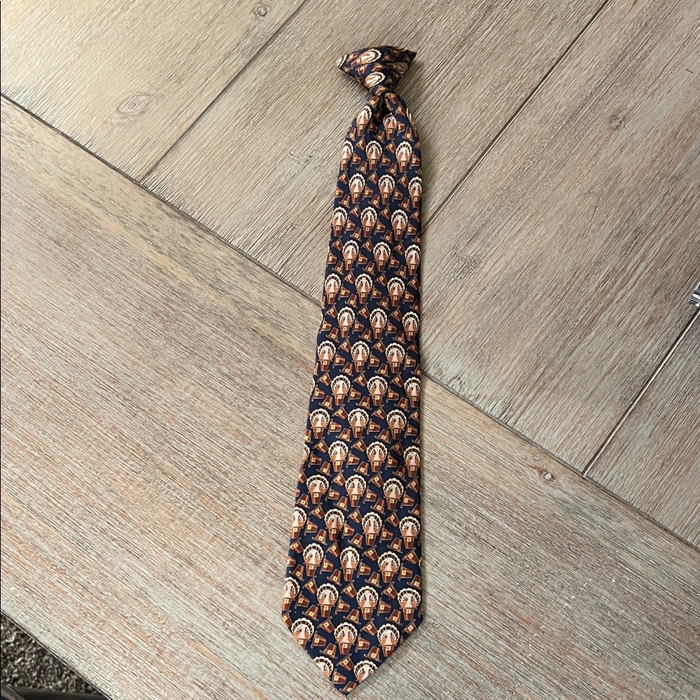 Elegant turkey Patterned Men's Tie